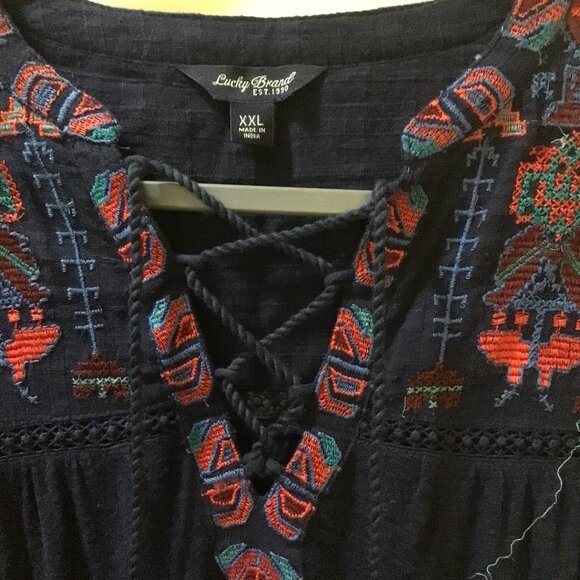 Lucky Brand long-sleeved Embroidered Peasant Top - Picture 3 of 5